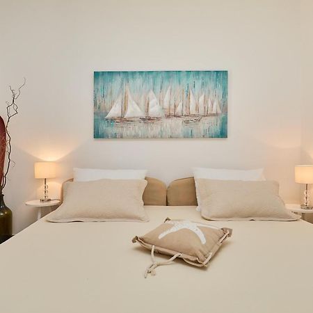 Studio Dolores-Apartment By The Sea Maranovići Dış mekan fotoğraf