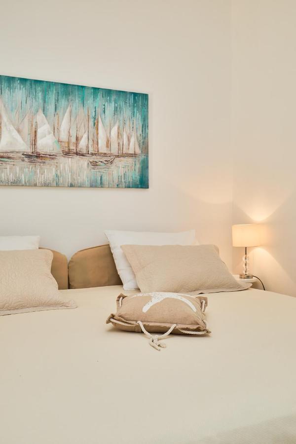 Studio Dolores-Apartment By The Sea Maranovići Dış mekan fotoğraf