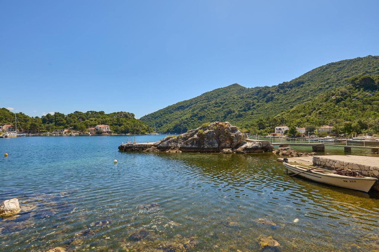 Studio Dolores-Apartment By The Sea Maranovići Dış mekan fotoğraf